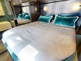 Sunreef 60 Eco Sailing - stbd midships VIP cabin